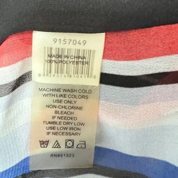 VINCE CAMUTO Multicolor Top in Size Small - Picture 9 of 11